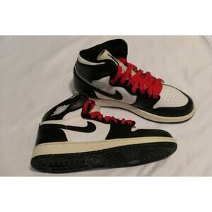 Very Rare Retro Jordan 1 High OG “CounTDown Pack” GS Size 6 332558-011 BLK/WHT